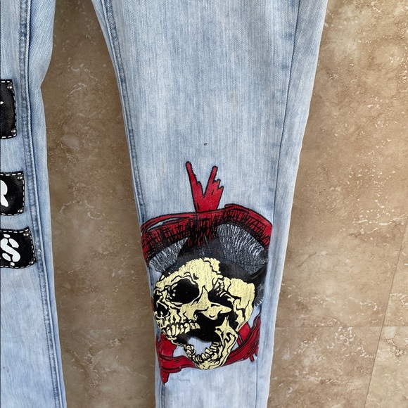 Watson Blue Jeans Size 36 Skull Patch Distressed Punk Slogan Graphic Denim - Picture 4 of 16